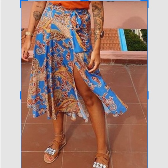 Zara Tied print skirt - Picture 3 of 8